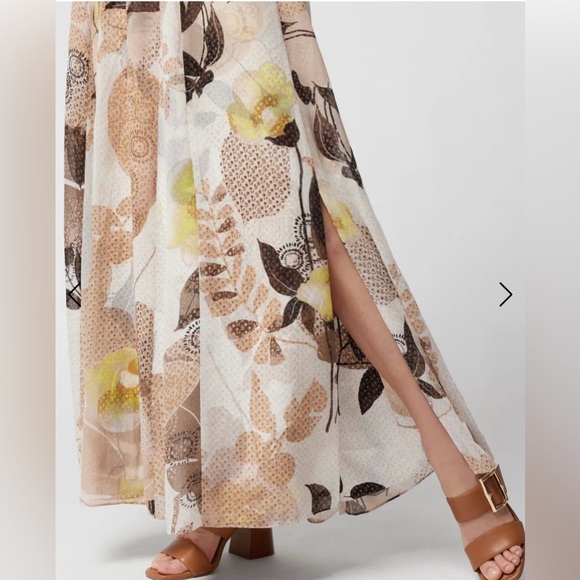 Tiered Maxi Skirt - Picture 3 of 10